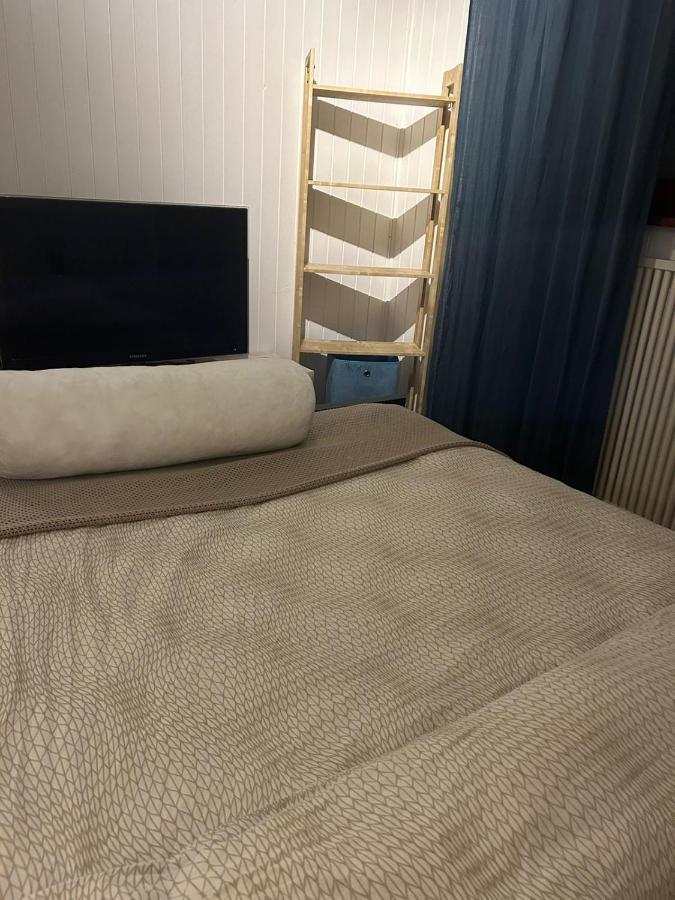Chez Pipo Panzió Conthey Kültér fotó
