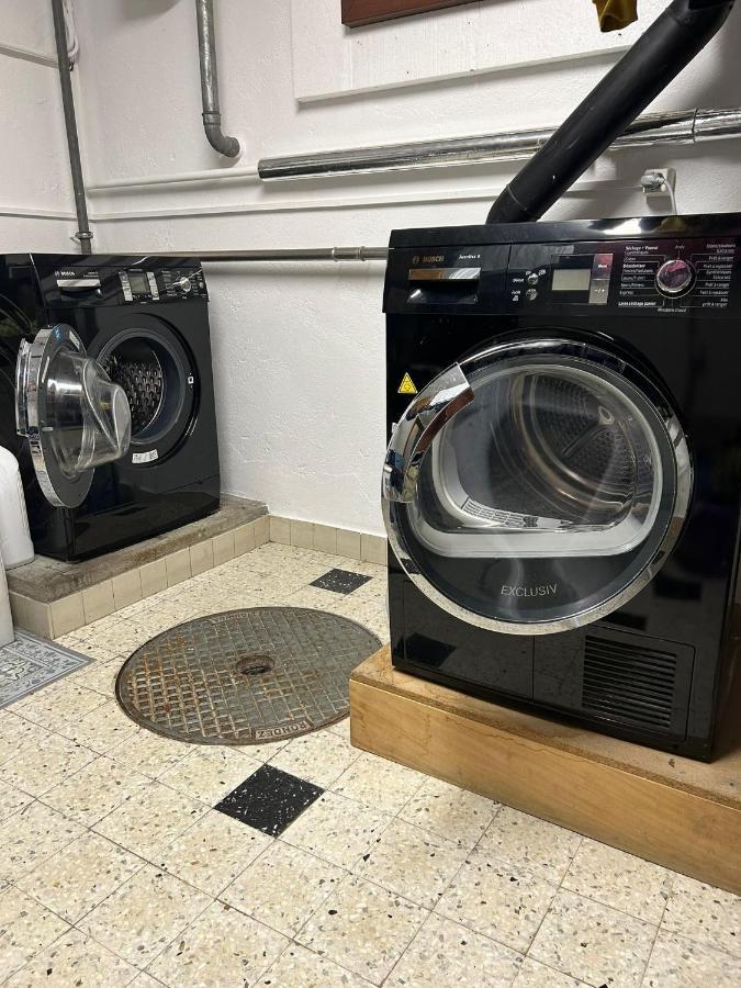 Chez Pipo Panzió Conthey Kültér fotó